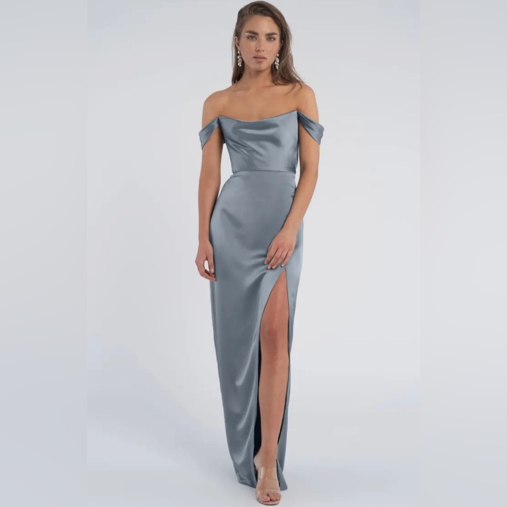 Jenny Yoo Sawyer Dress in size 10 color Chambray